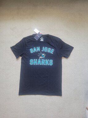 NWT NHL San Jose Sharks NHL Tshirt Medium 100% Cotton